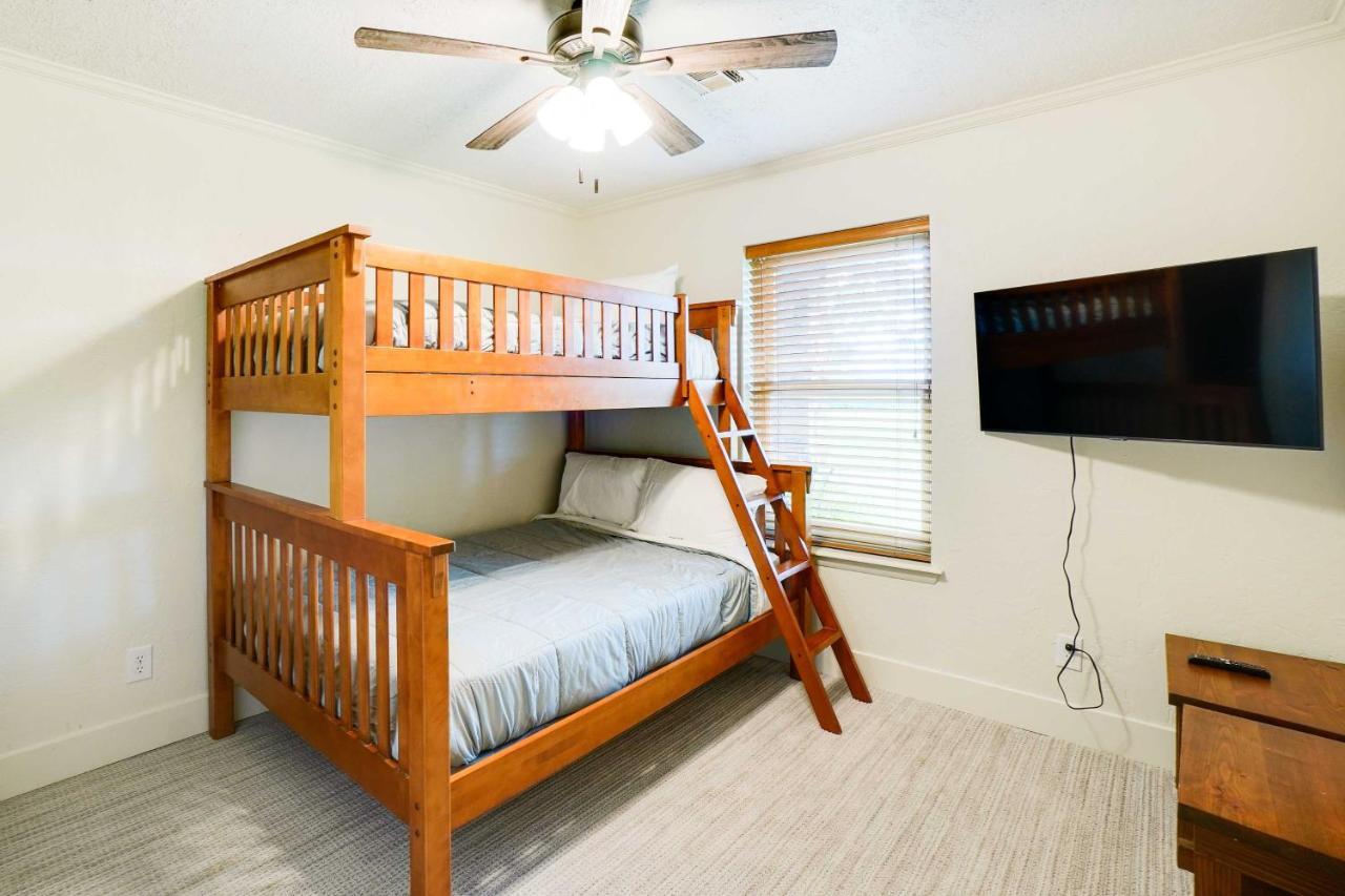 Spacious Country Home Near Ft Sill And Medicine Park 로턴 외부 사진